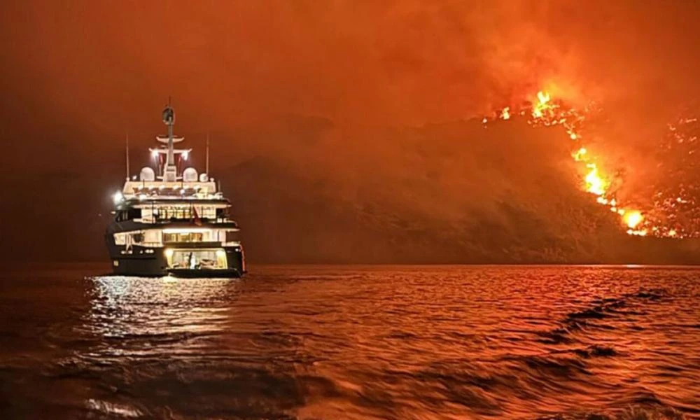 Αποκαλύψεις για τη φωτιά στην Ύδρα: Ο διοικητής της Πυροσβεστικής δεν πήγε ποτέ να πάρει καταθέσεις- Ο Καπετάνιος ομολόγησε